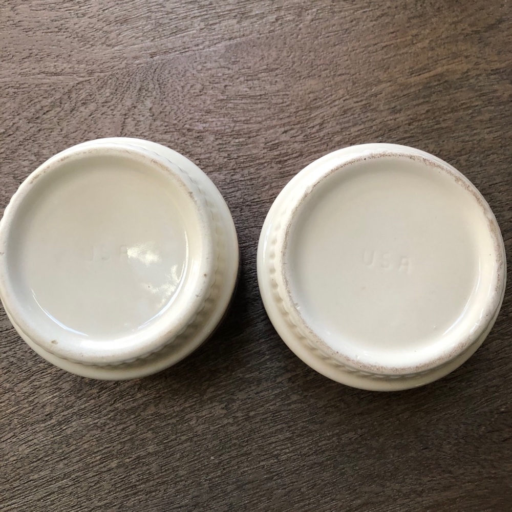 2 Vintage Campbell Soup Small Bowls and Tin - Picture 6 of 9